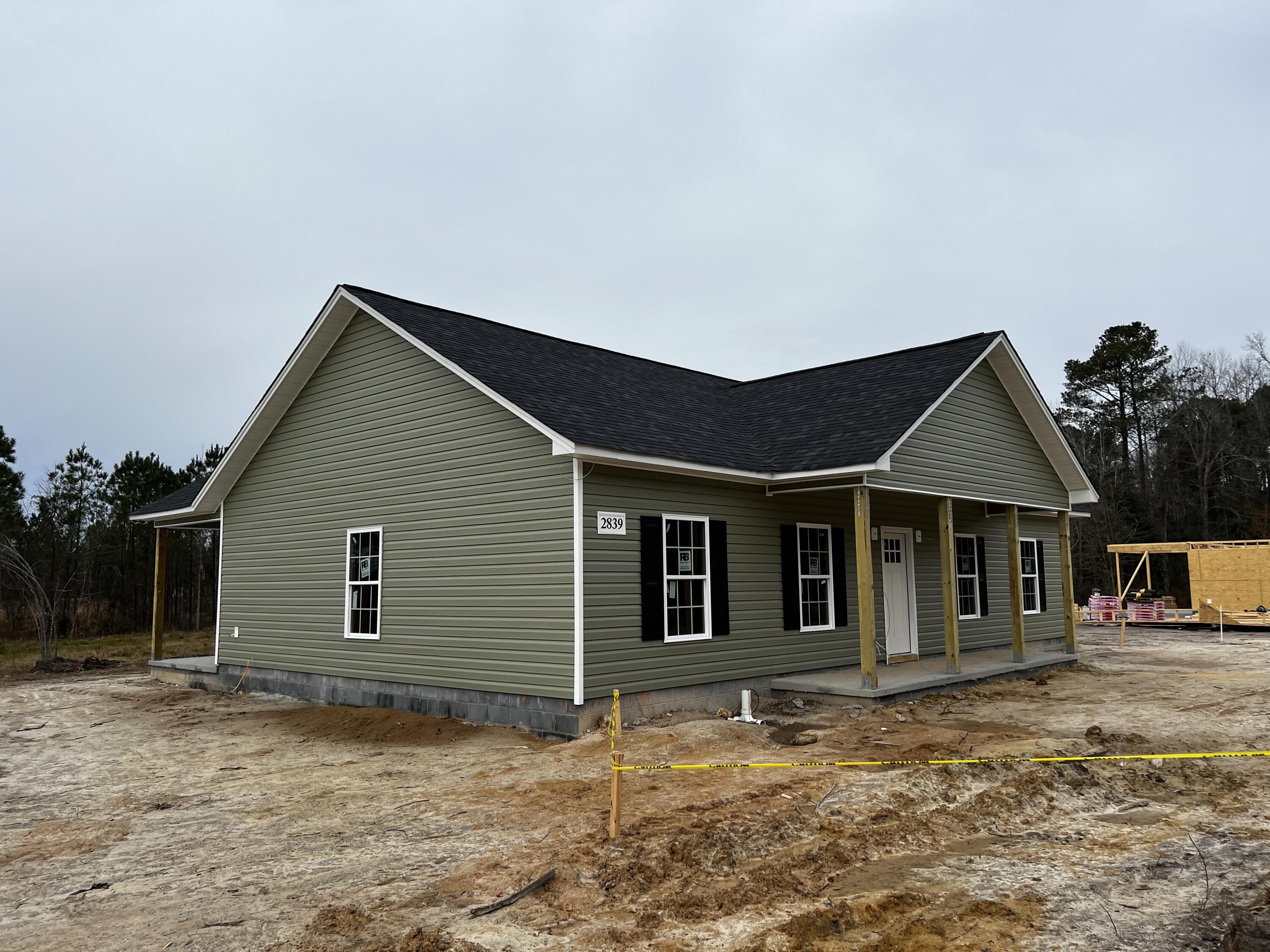 2839 Old Gilliard Road Ridgeville, SC 29472 - Photo 2 of 18 Front/Side