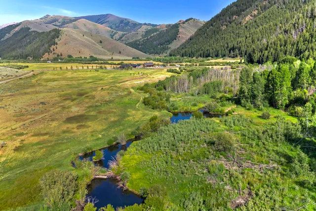 $25,000,000 | 708 East Fork Road, Blaine County, ID 83333
