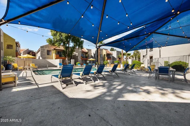 $1,104 | 4748 West Sierra Vista Drive, Unit B1, Glendale, AZ 85301