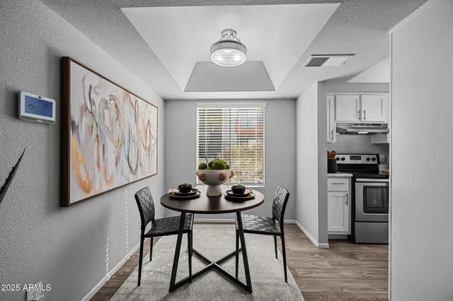 $1,104 | 4748 West Sierra Vista Drive, Unit B1, Glendale, AZ 85301