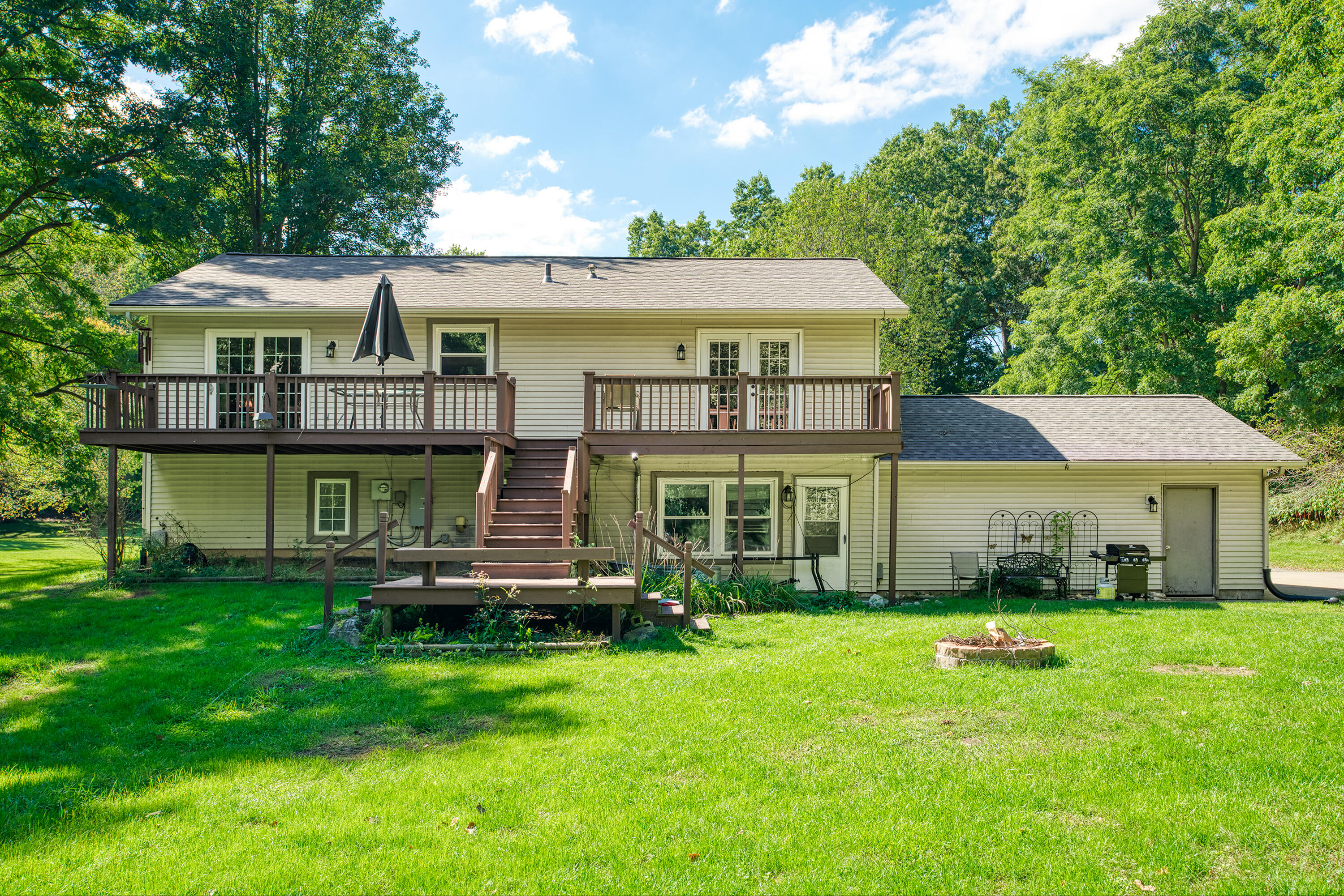 7375 Moeckel Road Grass Lake, MI 49240 - Photo 8 of 31 DSC01634_12