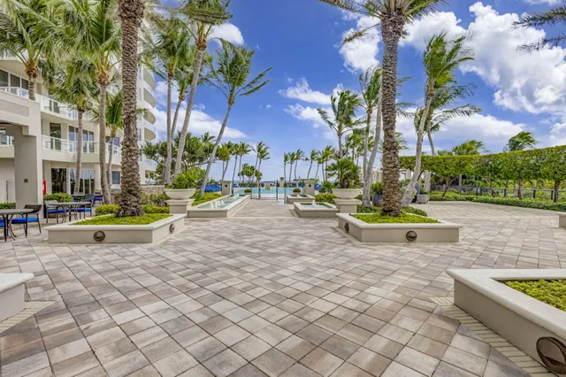 $2,625,000 | 2700 North Ocean Drive, Unit 2005B, Singer Island, FL 33404