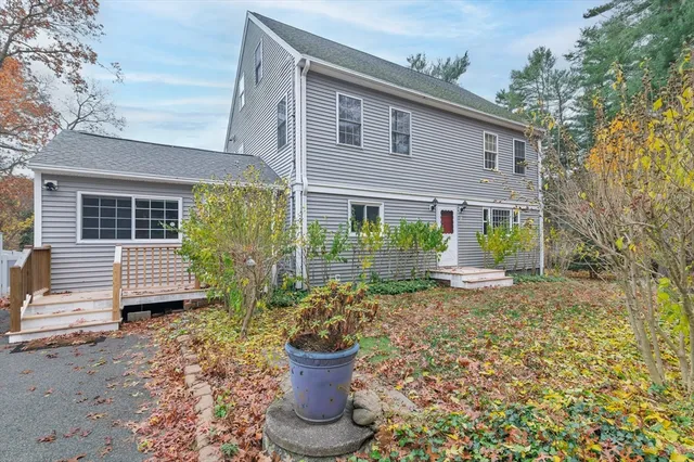 $550,000 | 2 Diamond Avenue, Lakeville, MA 02347