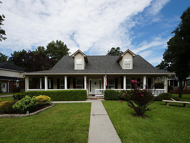 141 Winding Rock Road Goose Creek, SC 29445 - Photo 4 of 46 01