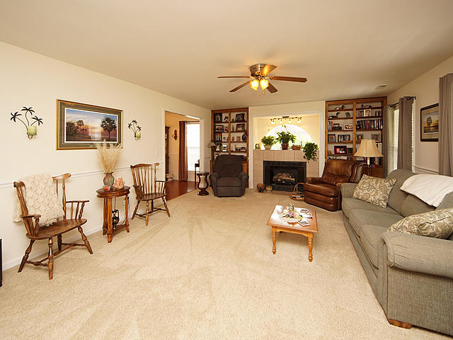 141 Winding Rock Road Goose Creek, SC 29445 - Photo 6 of 46 06