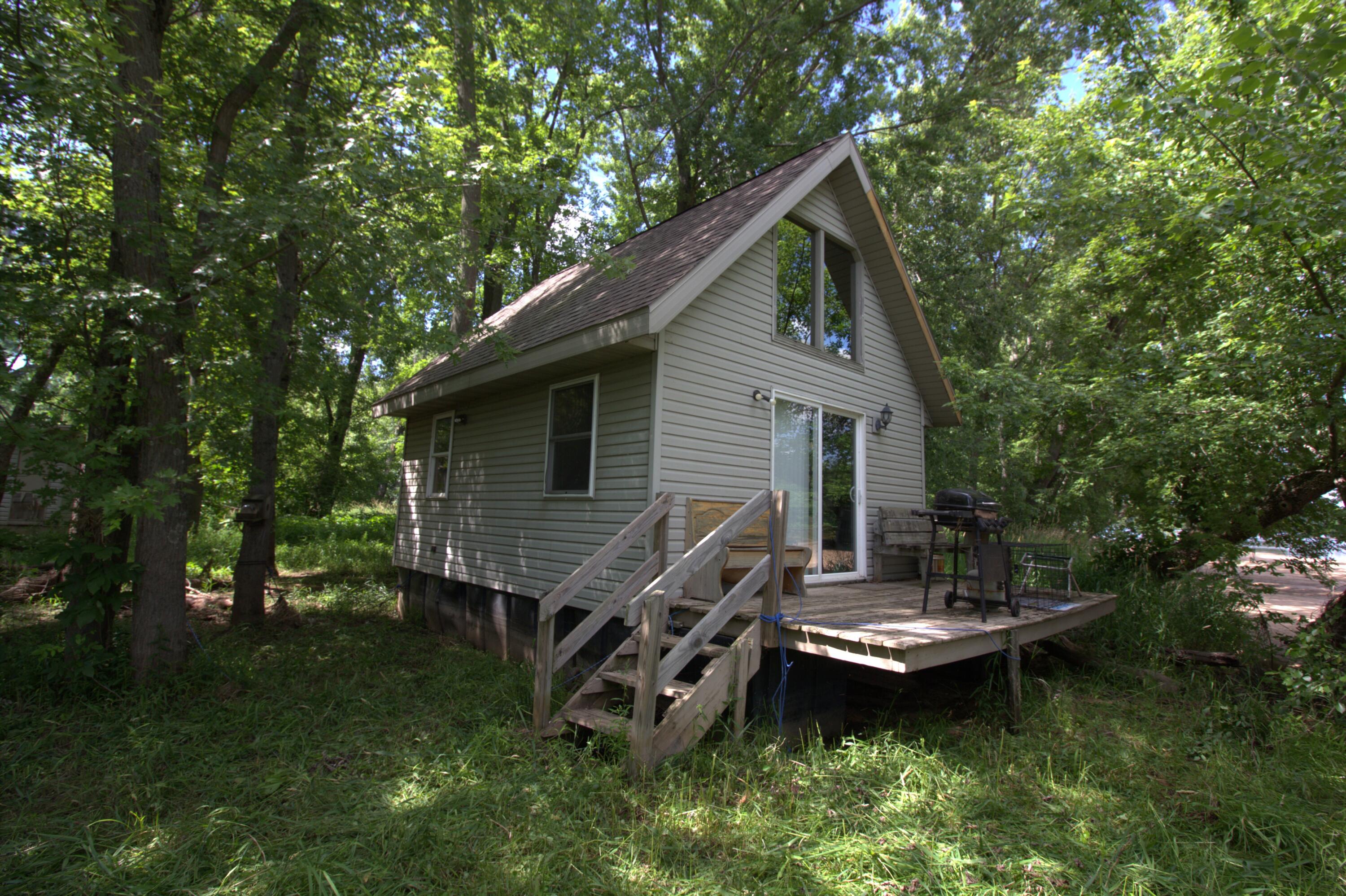 N5982 Blackhawk Road Caledonia, WI 53901 - Photo 1 of 14 IMG_1942