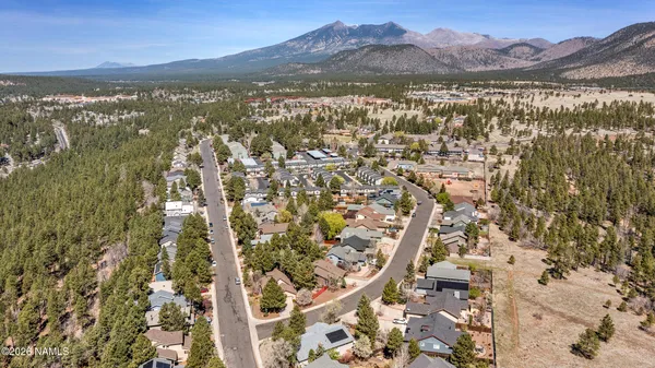 $710,000 | 617 North Locust Drive, Flagstaff, AZ 86001