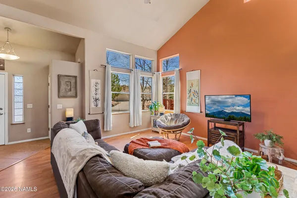 $710,000 | 617 North Locust Drive, Flagstaff, AZ 86001