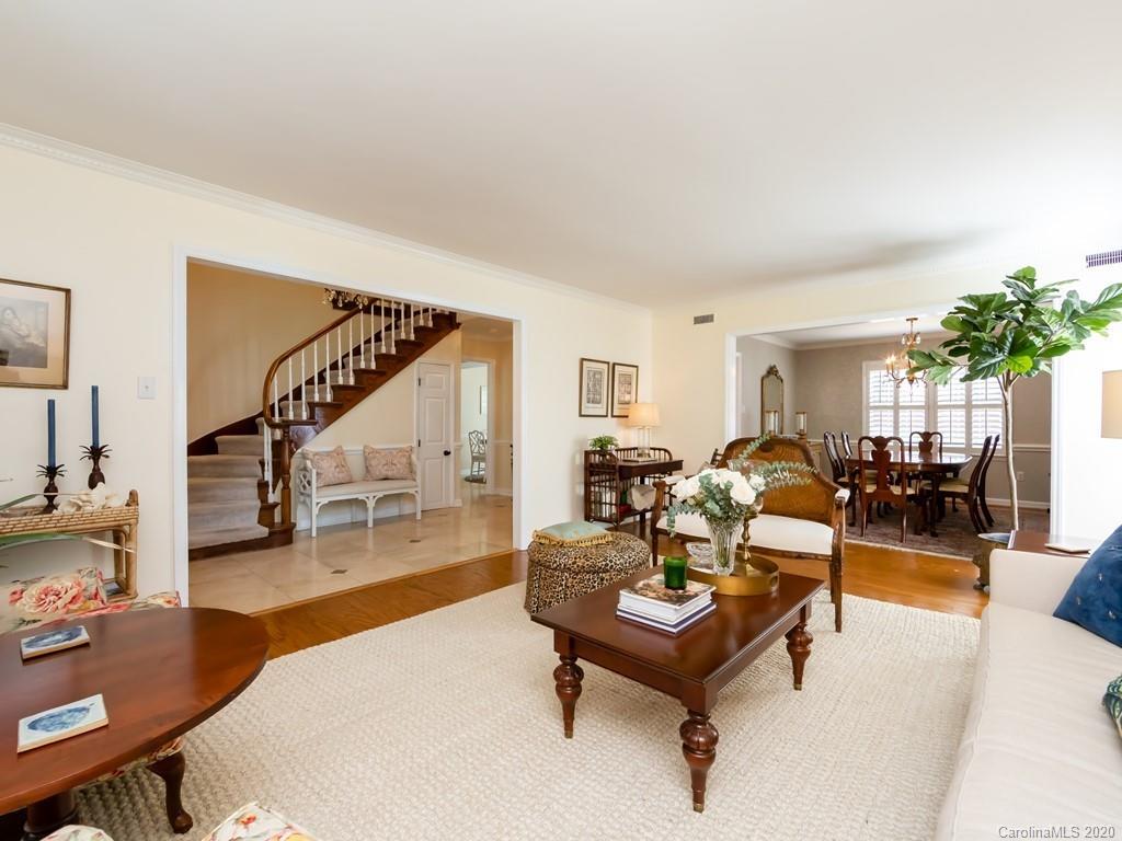 4601 Truscott Road Charlotte, NC 28226 - Photo 6 of 35 Gallery Image 6