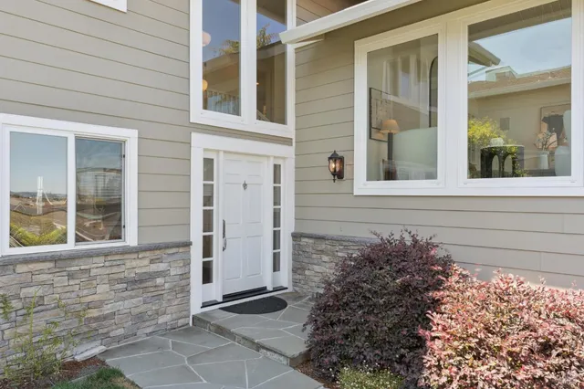 $2,995,000 | 139 Trinidad Drive, Tiburon, CA 94920