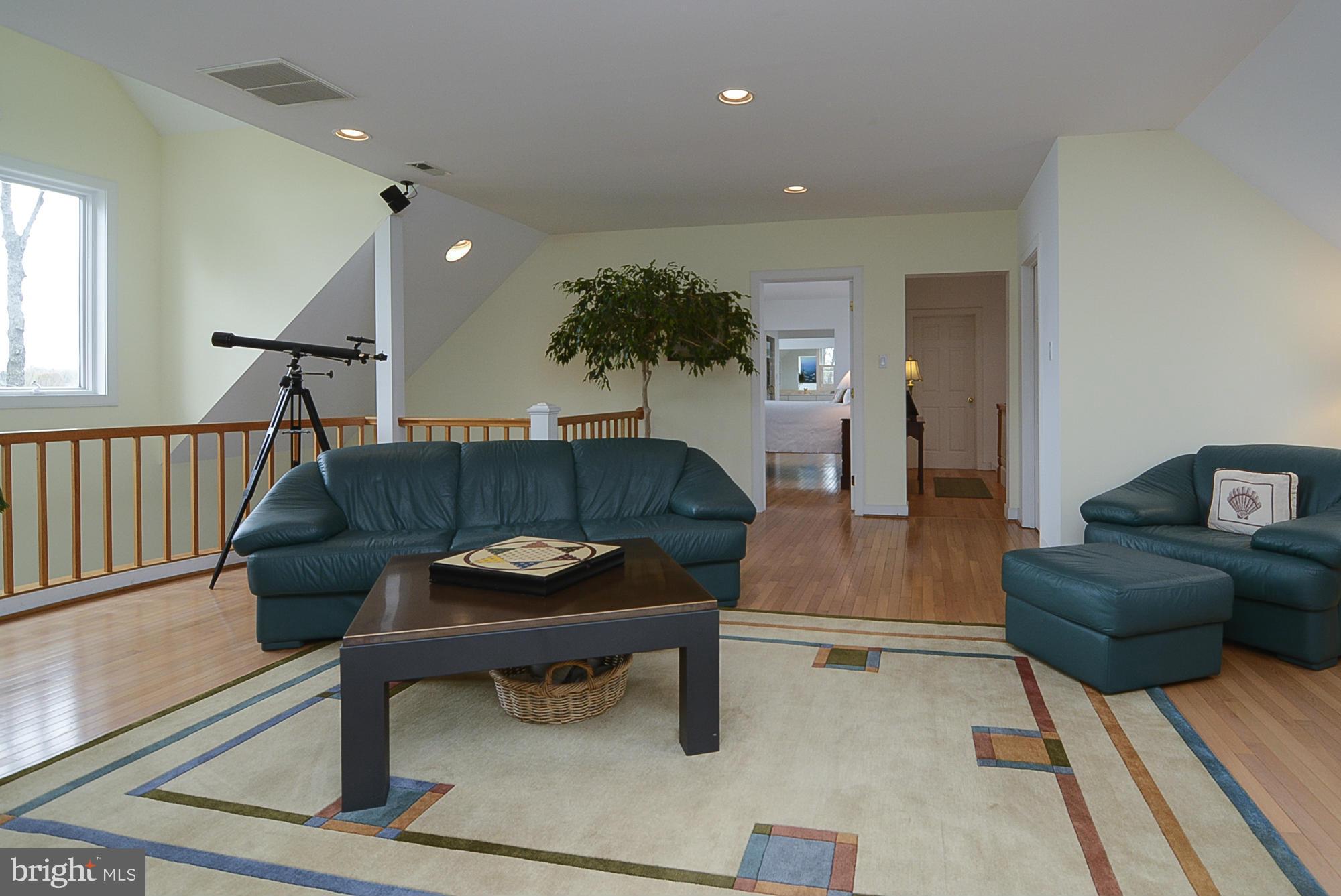 521 Broadwater Road Arnold, MD 21012 - Photo 20 of 30 Family Room