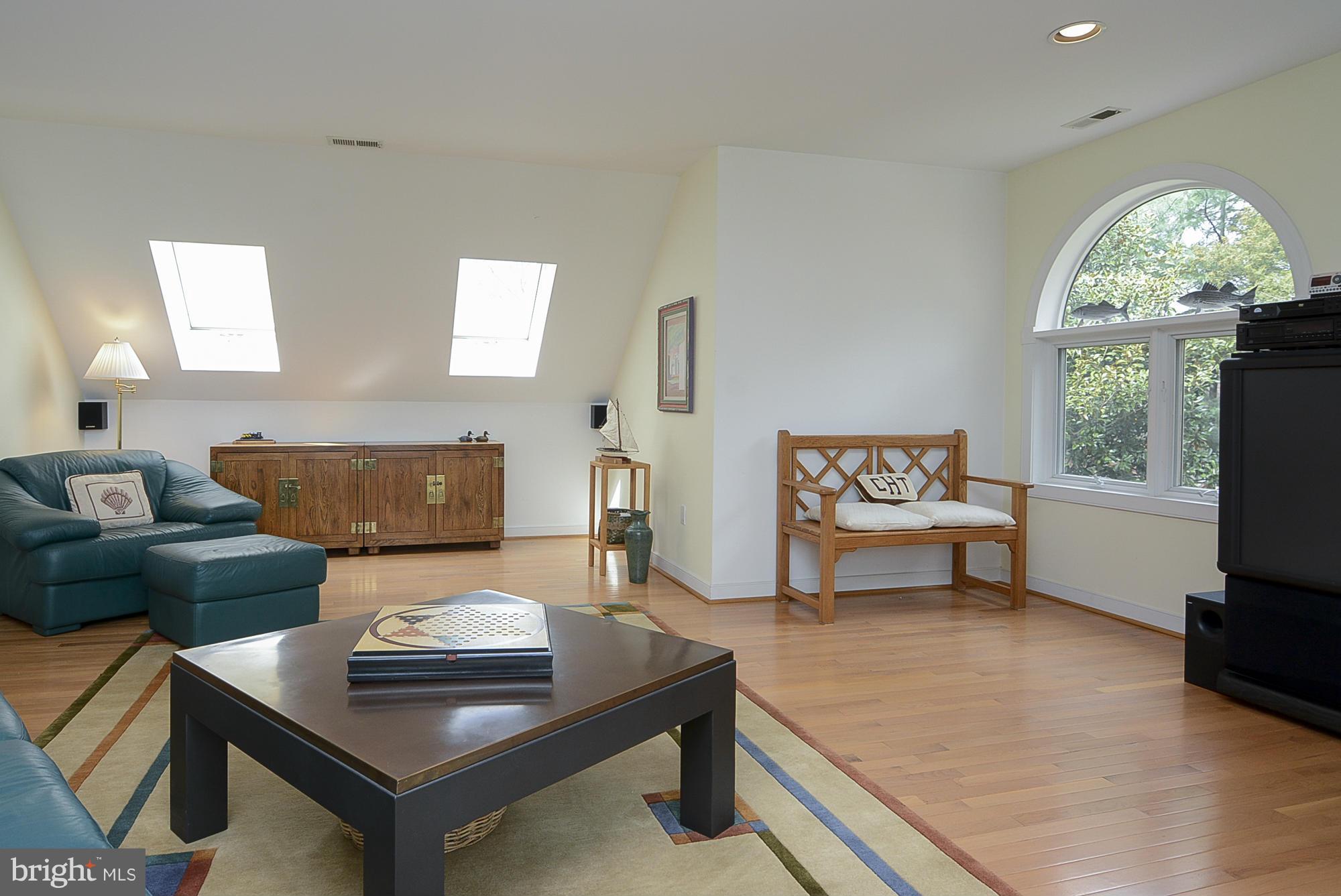521 Broadwater Road Arnold, MD 21012 - Photo 21 of 30 Family Room