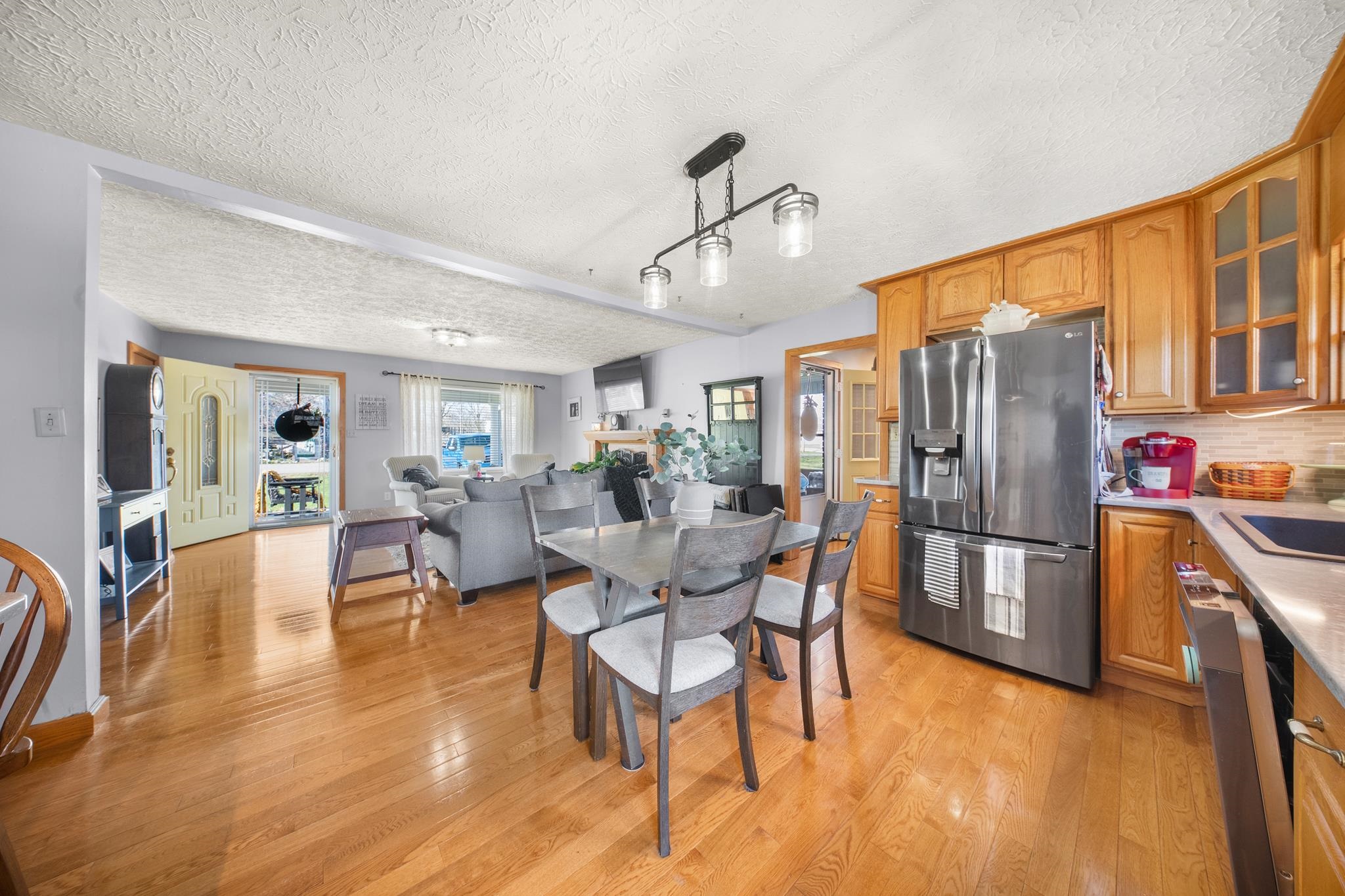 7404 Nekirk Road Ashland, KY 41102 - Photo 8 of 29