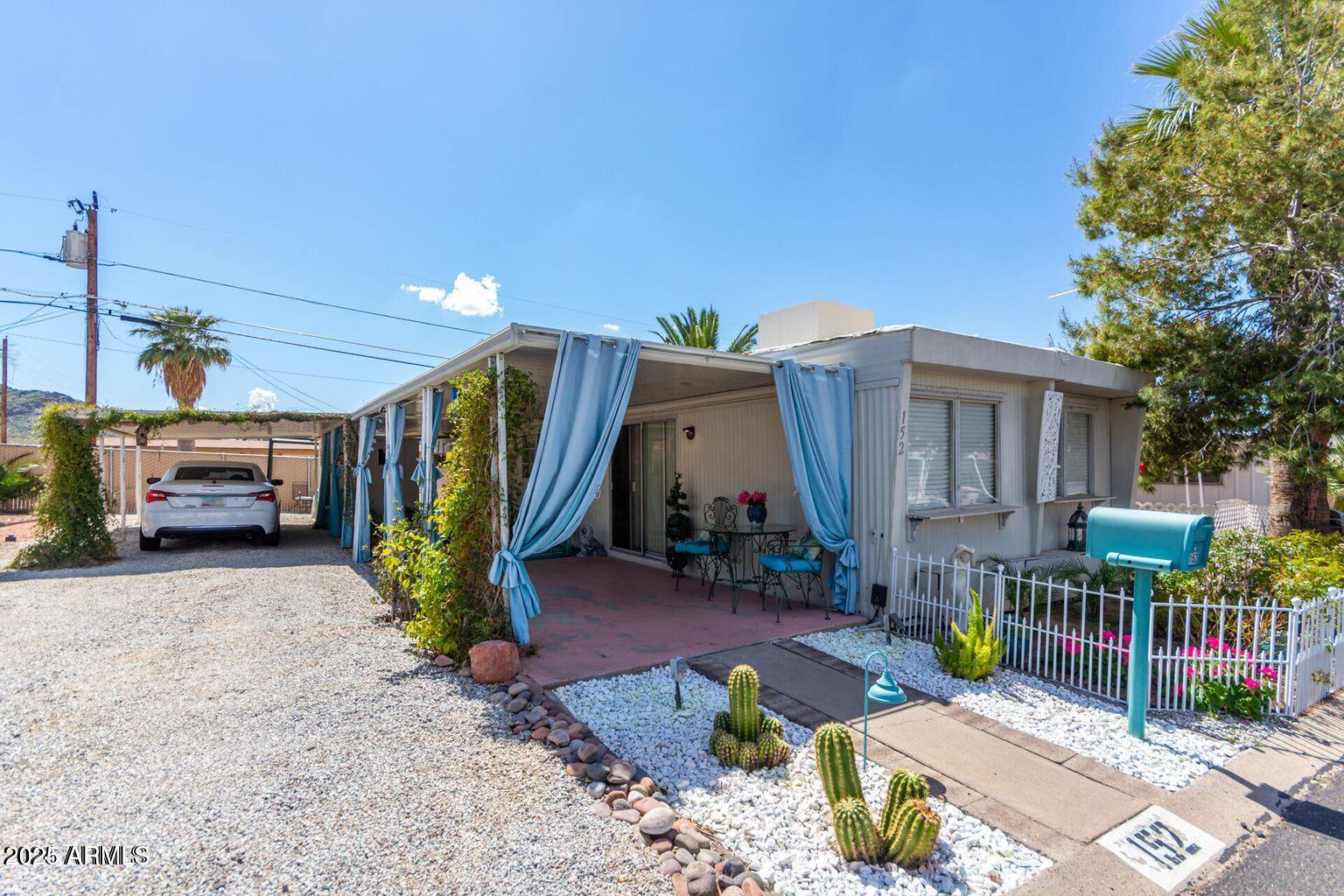 10401 North Cave Creek Road, Unit 152 Phoenix, AZ 85020 - Photo 2 of 38 20240412234357489374000000-o