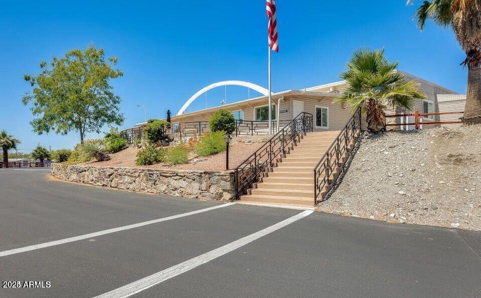 10401 North Cave Creek Road, Unit 152 Phoenix, AZ 85020 - Photo 25 of 38 club house