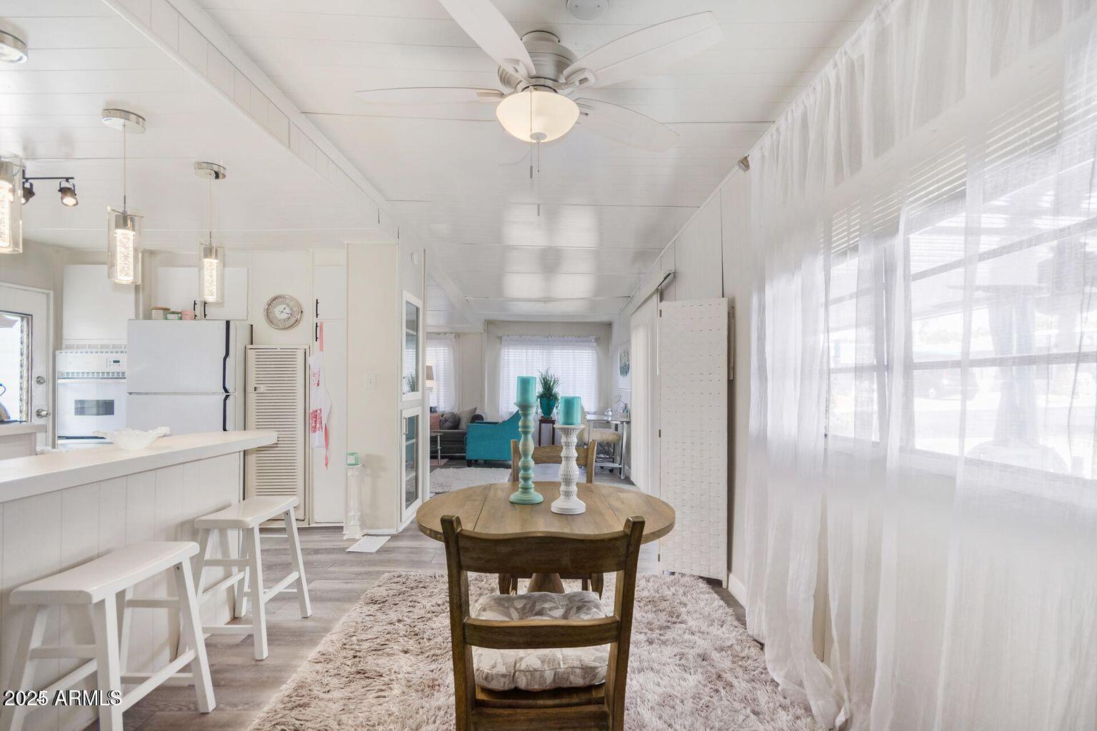 10401 North Cave Creek Road, Unit 152 Phoenix, AZ 85020 - Photo 7 of 38 20240413180732793372000000-o