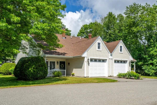 $344,000 | 10 Dockside Lane, Unit 15, Belfast, ME 04915