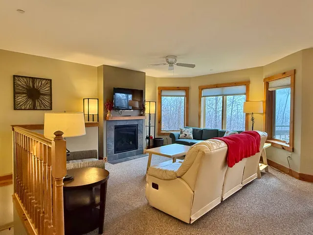 $659,000 | 296 Bridge Road, Unit 4766, Jay, VT 05859