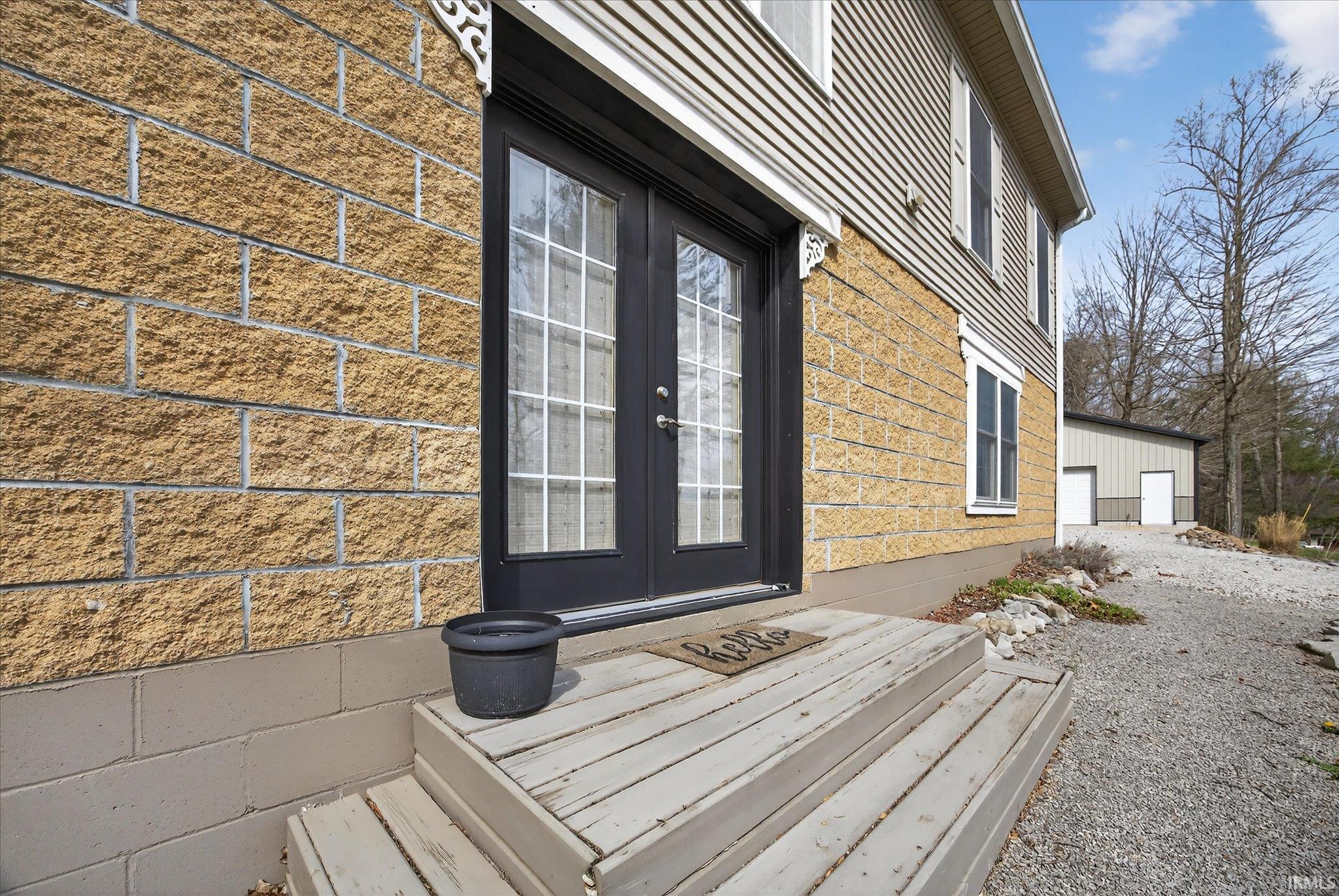 981 Denali Drive Spencer, IN 47460 - Photo 4 of 36