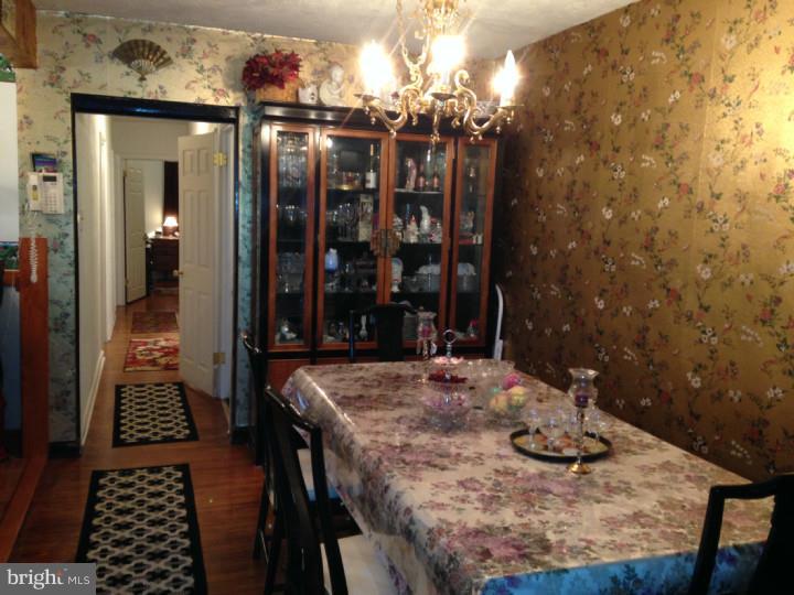 1132 Medway Road Philadelphia, PA 19115 - Photo 5 of 17 Dining Room