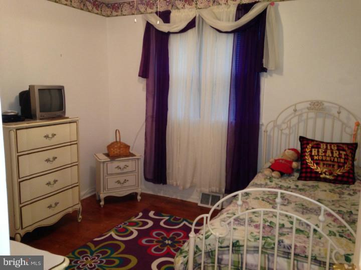 1132 Medway Road Philadelphia, PA 19115 - Photo 9 of 17 Bedroom 2