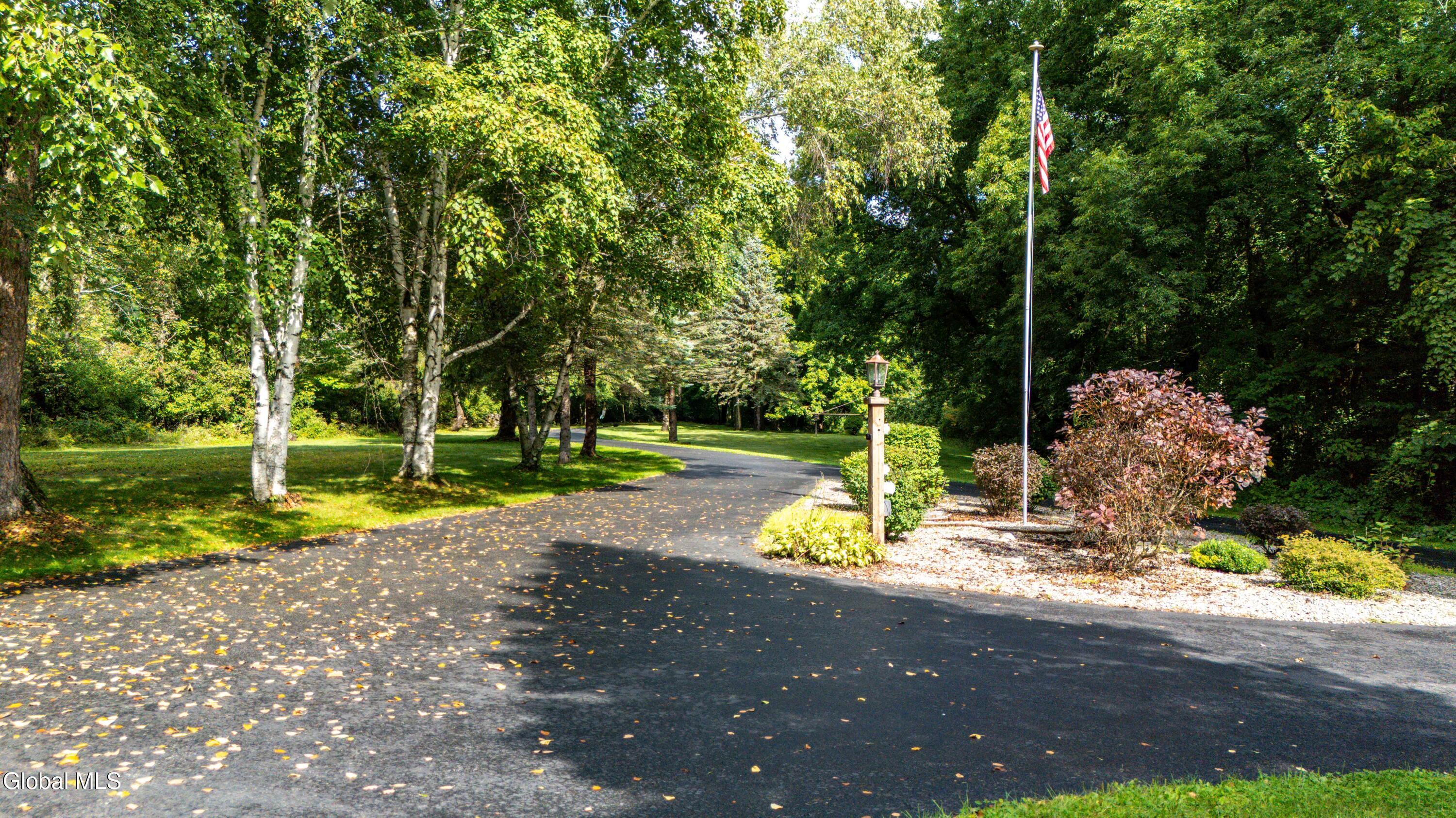 294 Hammondtown Road Amsterdam, NY 12010 - Photo 9 of 22 294 Hammondtown Rd-16