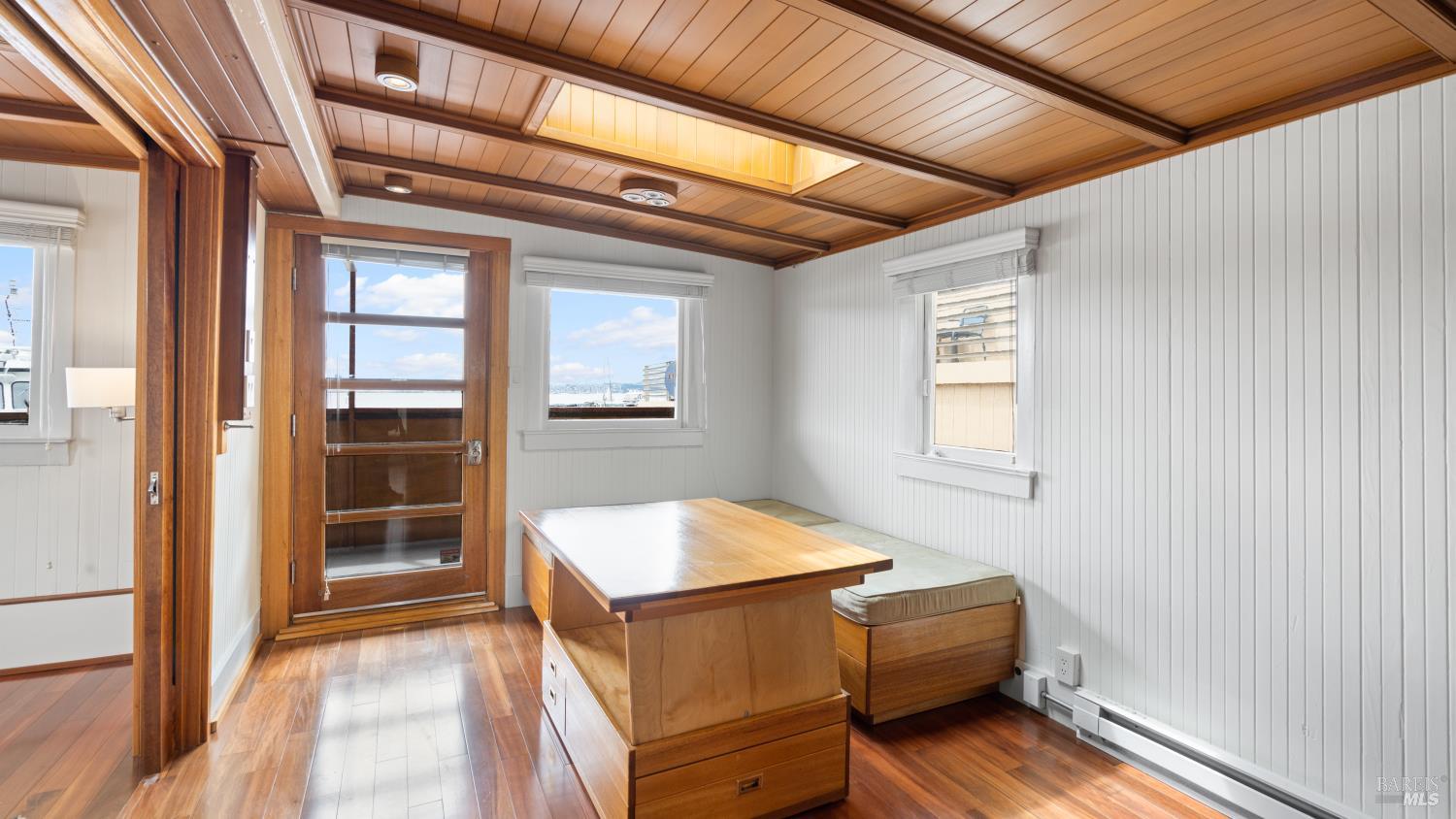 21 Main Street, Unit F Belvedere, CA 94920 - Photo 9 of 24