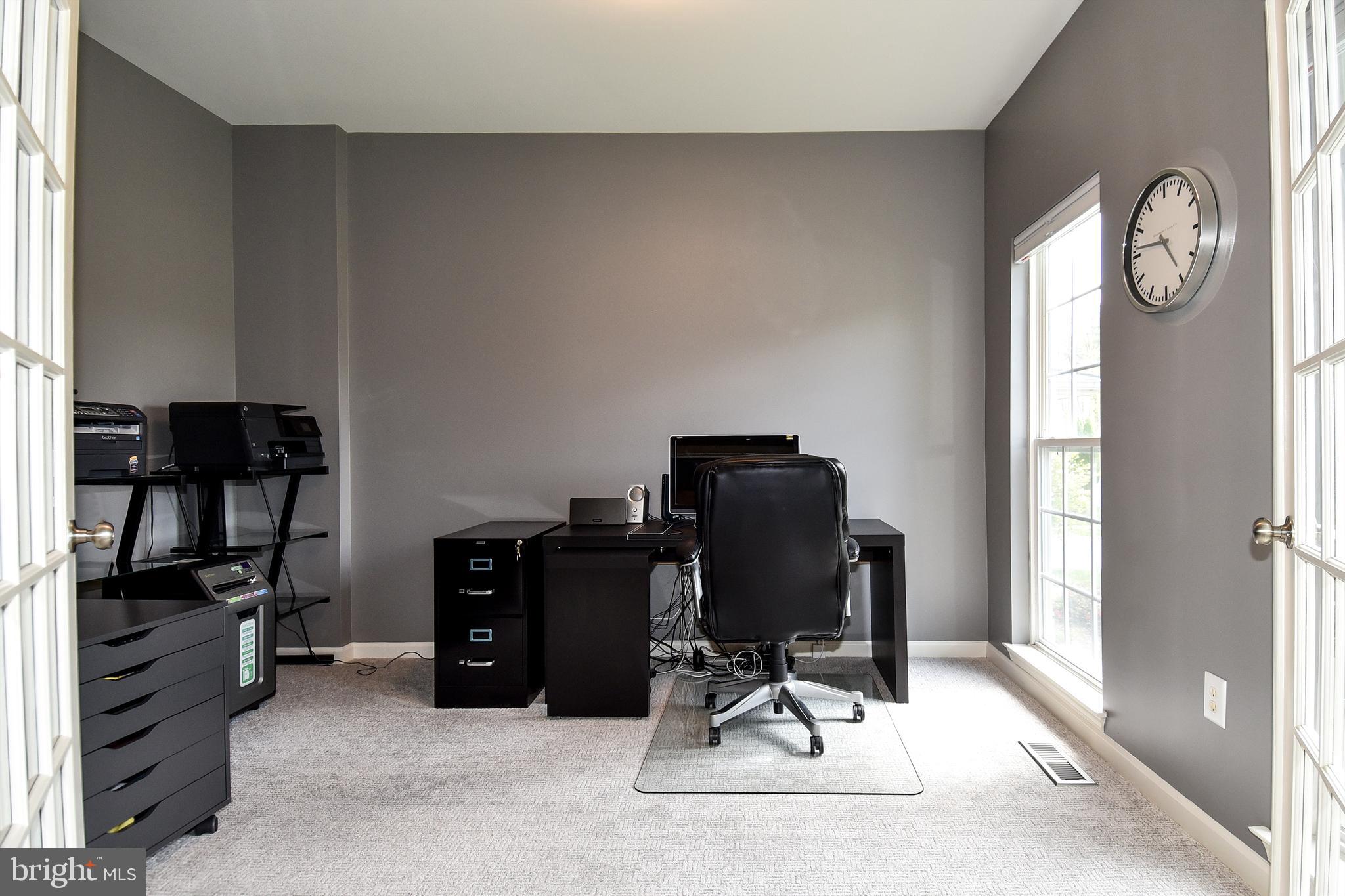 7836 Callington Way Hanover, MD 21076 - Photo 3 of 48 SPACIOUS OFFICE OR DEN