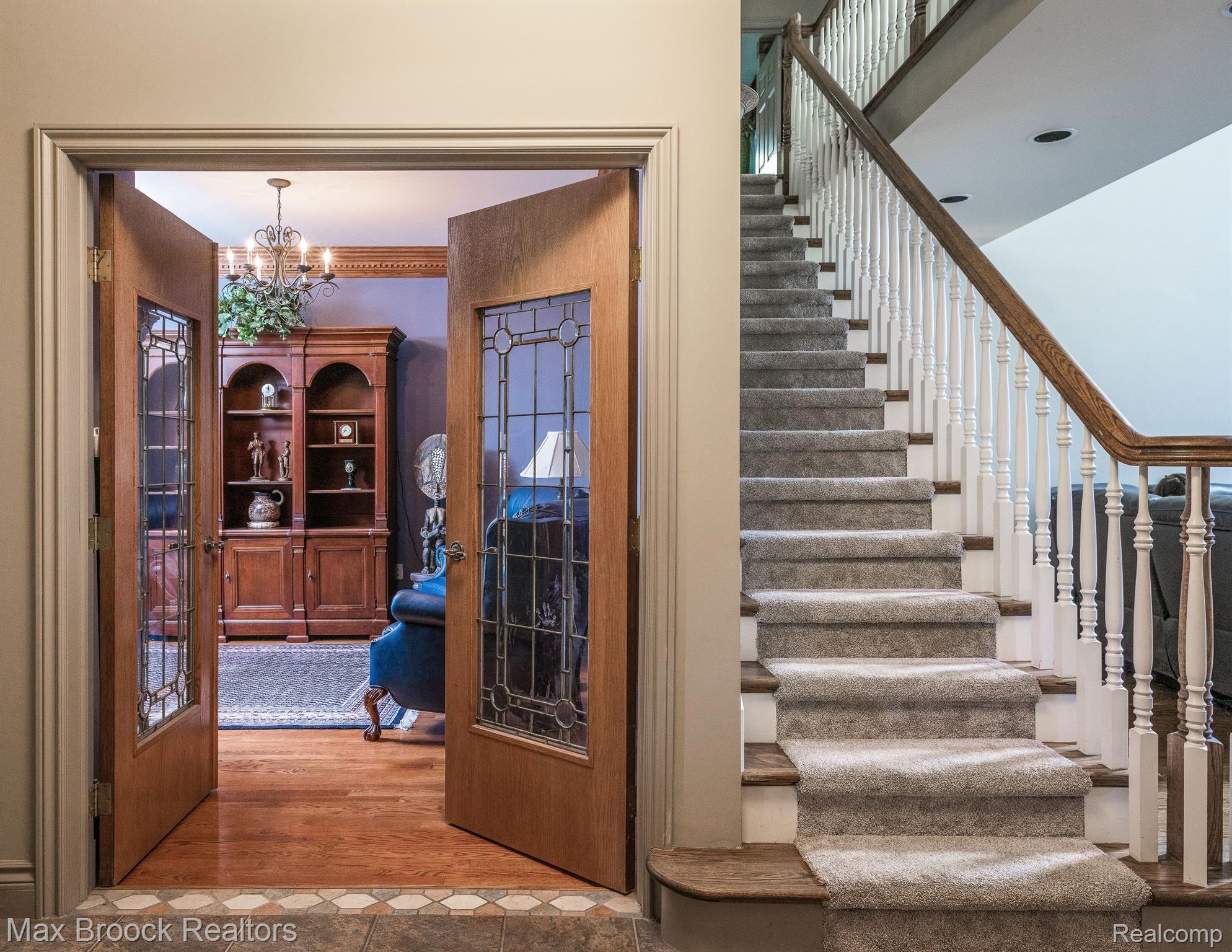 46 Ridge Road Pleasant Ridge, MI 48069 - Photo 18 of 53 Office/Study Entrance