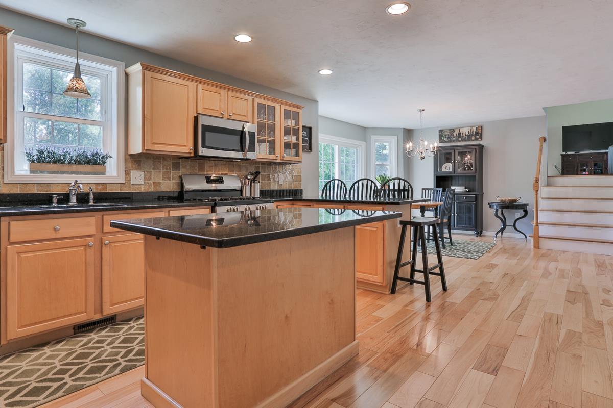 10 Barker Road Windham, NH 03087 - Photo 12 of 40