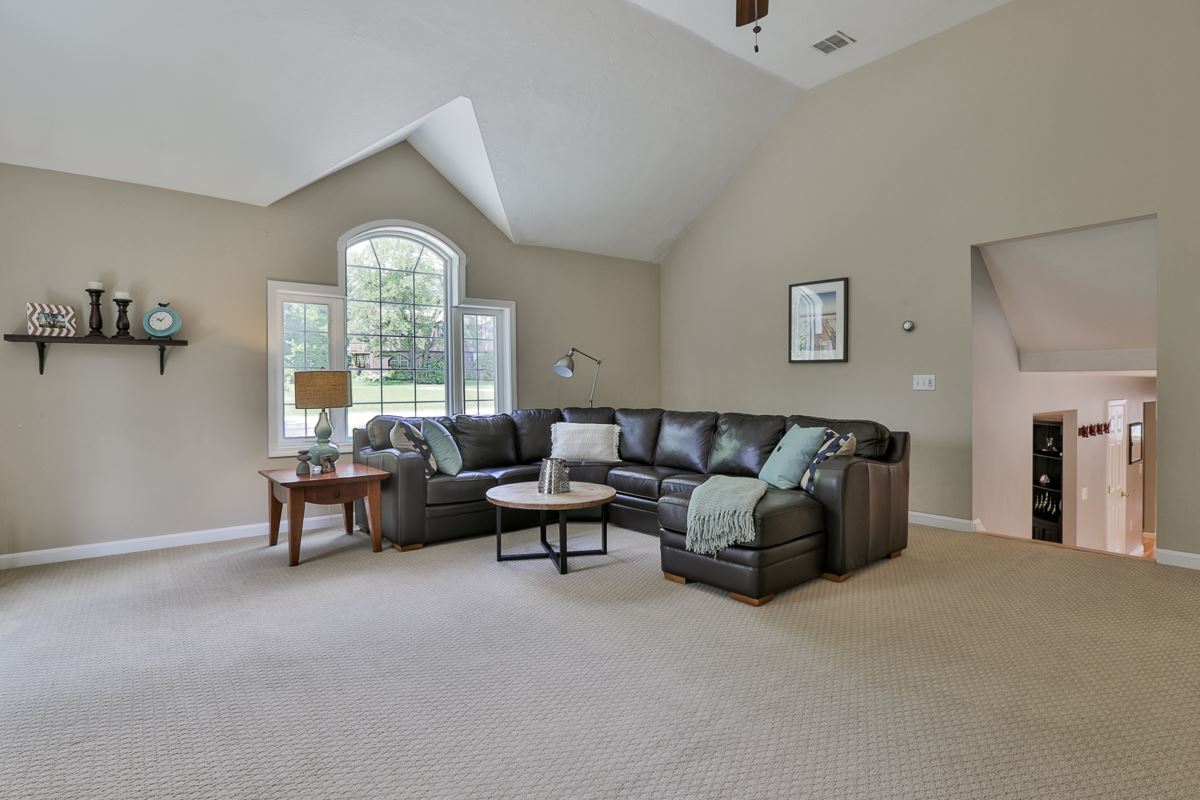 10 Barker Road Windham, NH 03087 - Photo 21 of 40