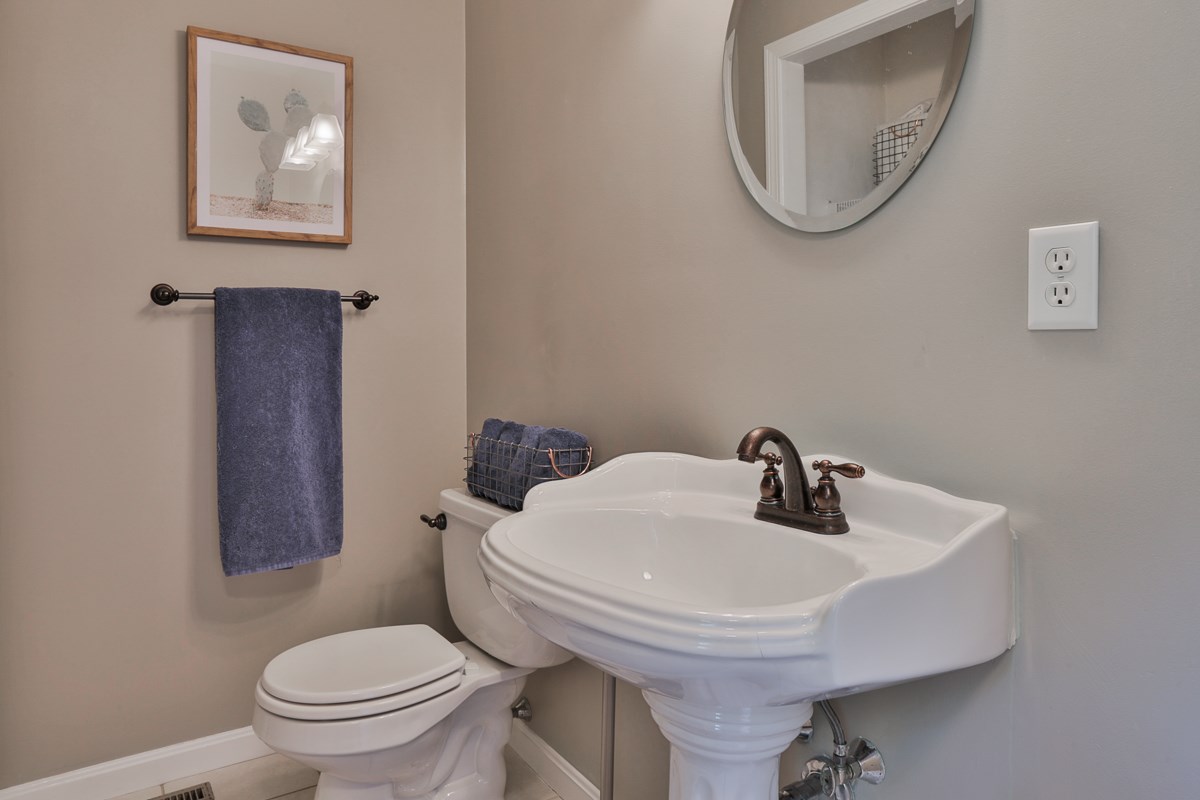 10 Barker Road Windham, NH 03087 - Photo 25 of 40