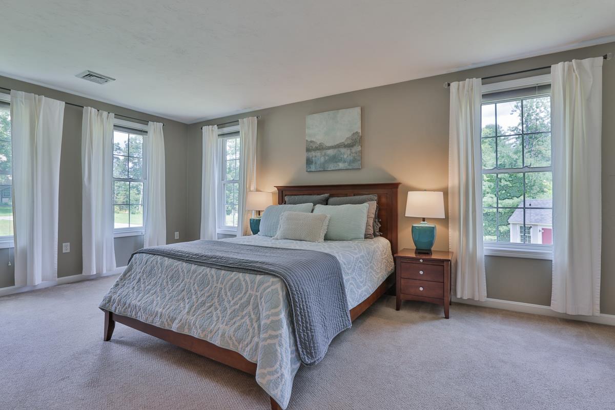 10 Barker Road Windham, NH 03087 - Photo 27 of 40
