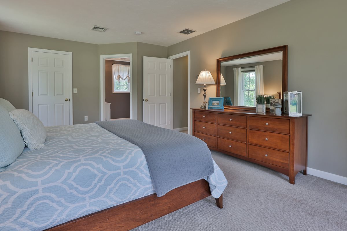 10 Barker Road Windham, NH 03087 - Photo 30 of 40