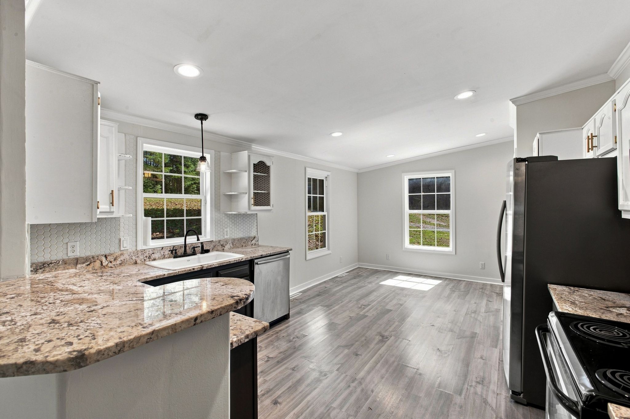 1058 Caps Ridge Dickson, TN 37055 - Photo 15 of 32 Gallery Image 15