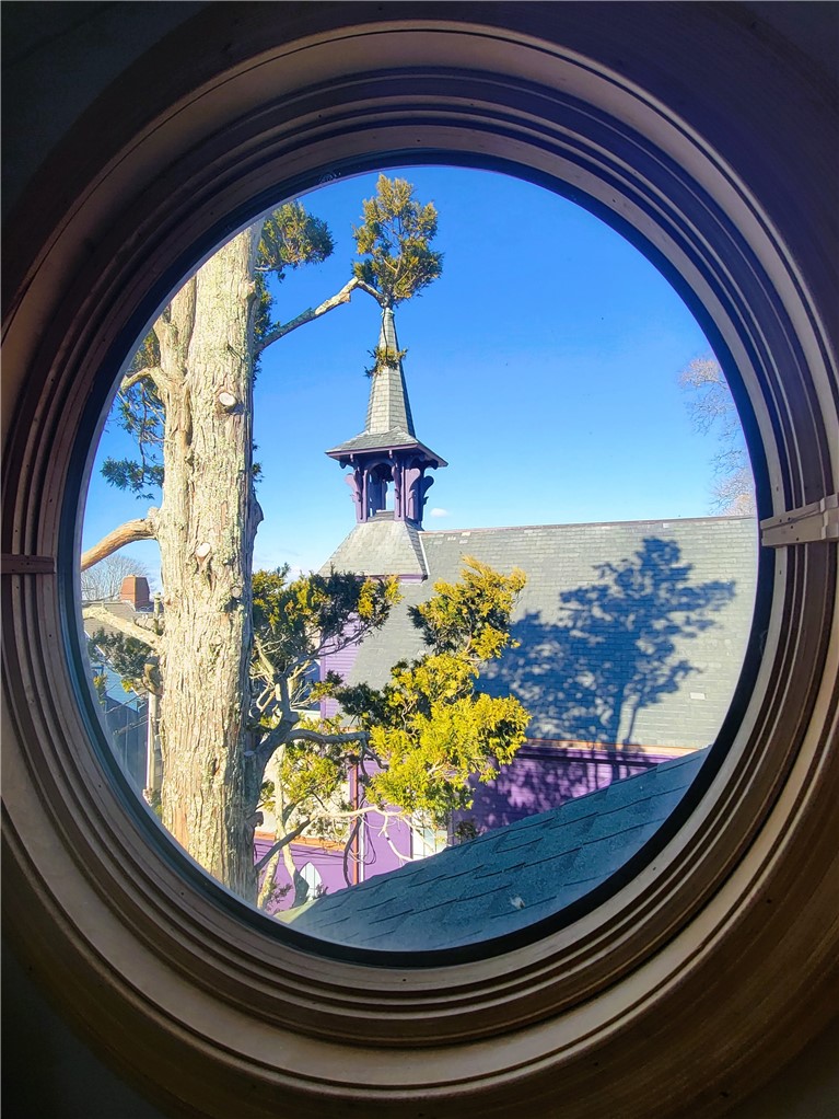 92 Pelham Street, Unit 3 Newport, RI 02840 - Photo 17 of 24