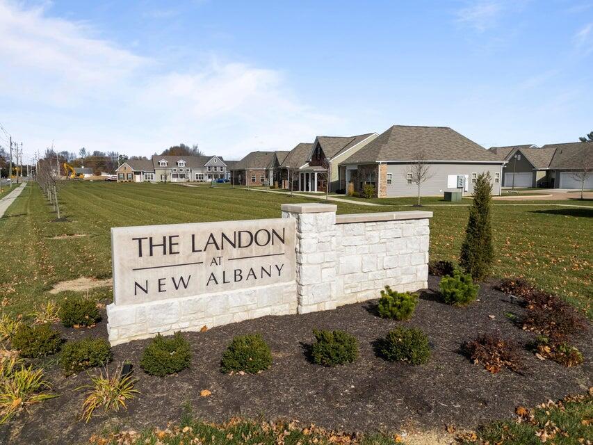 6761 Rolfe Avenue New Albany, OH 43054 - Photo 23 of 32 Landon Monument sign