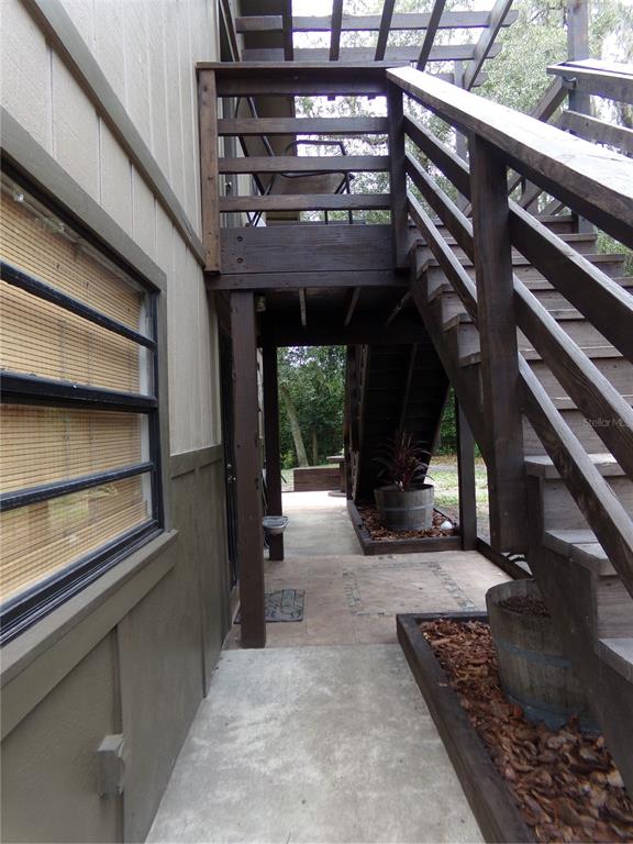 33068 Round Table Road Dade City, FL 33523 - Photo 8 of 82