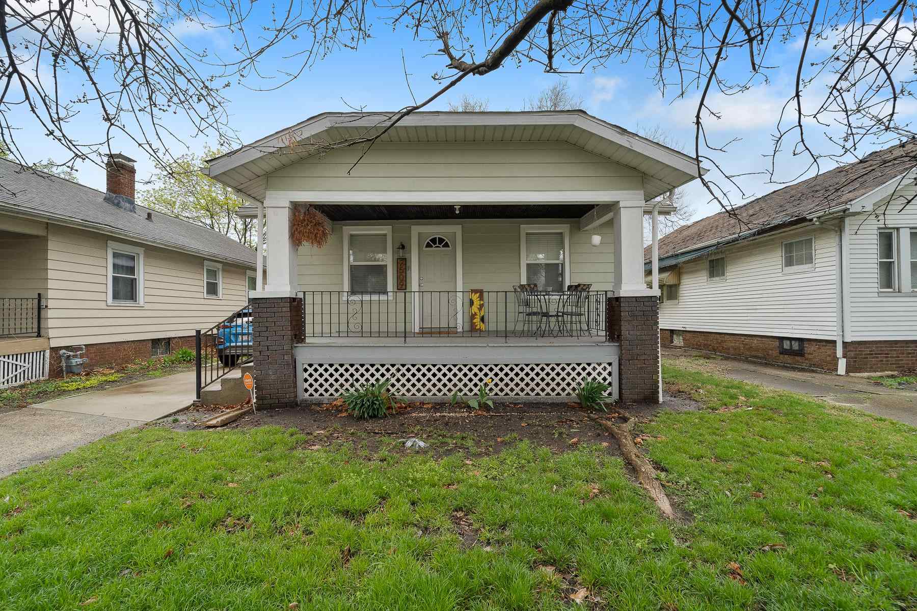 2509 South 6th Street Springfield, IL 62703 - Photo 1 of 31