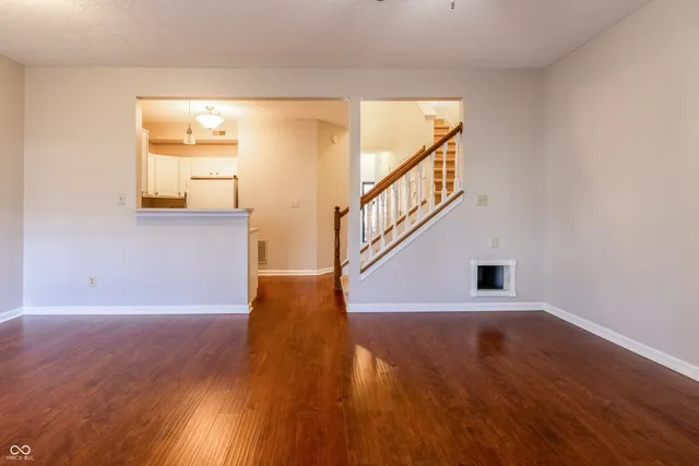 $194,000 | 1024 Montgomery Drive, Greenwood, IN 46143