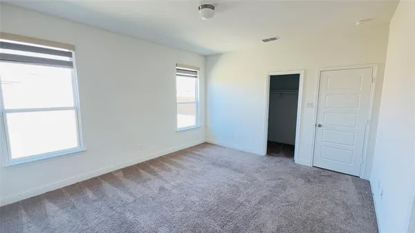 $2,100 | 2512 Wheeler Avenue, Aubrey, TX 76227
