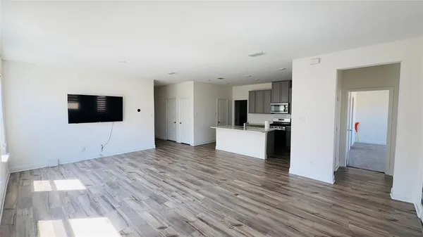 $2,100 | 2512 Wheeler Avenue, Aubrey, TX 76227