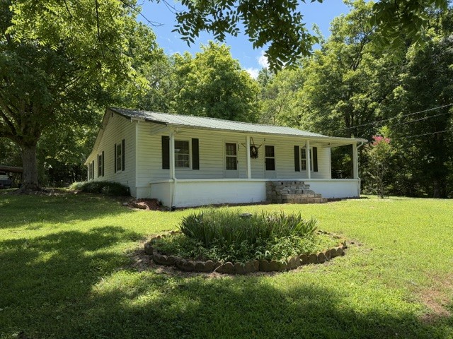 335 Lane Branch Road Fayetteville, TN 37334 - Photo 2 of 16