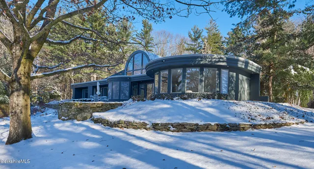 $3,250,000 | 1333 Norfolk Road, New Marlborough, MA 01259