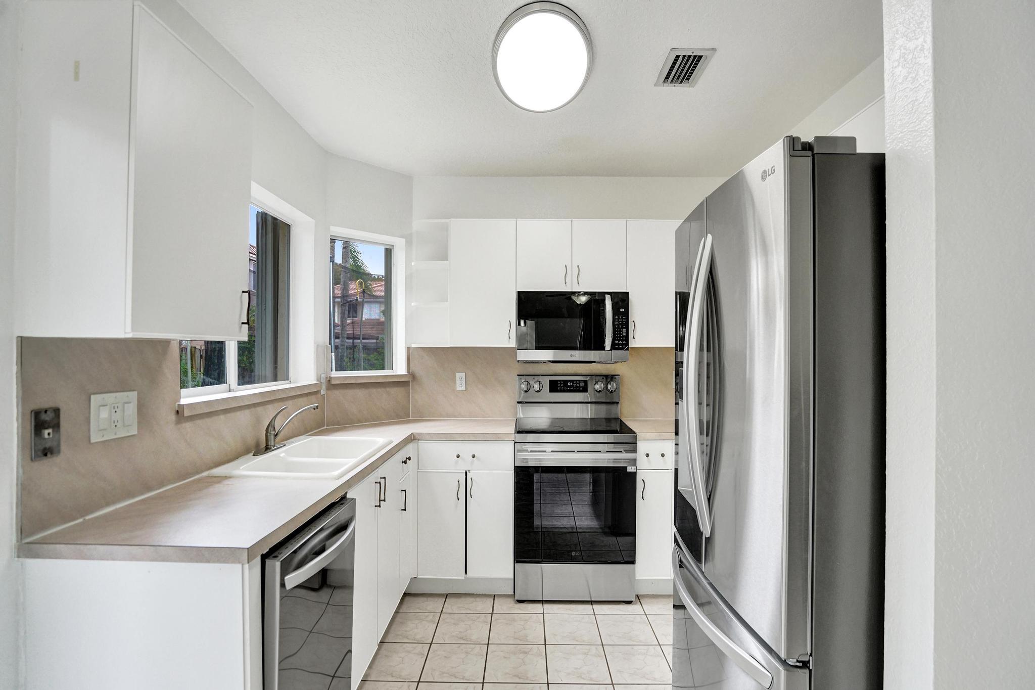 11230 Reveille Road Cooper City, FL 33026 - Photo 19 of 55 DSC03231