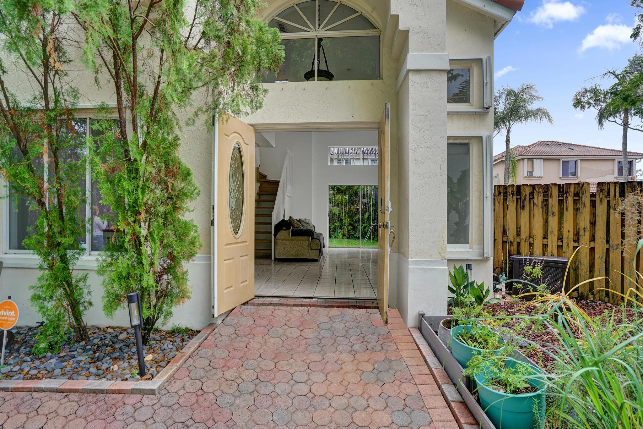 11230 Reveille Road Cooper City, FL 33026 - Photo 3 of 55 DSC03183