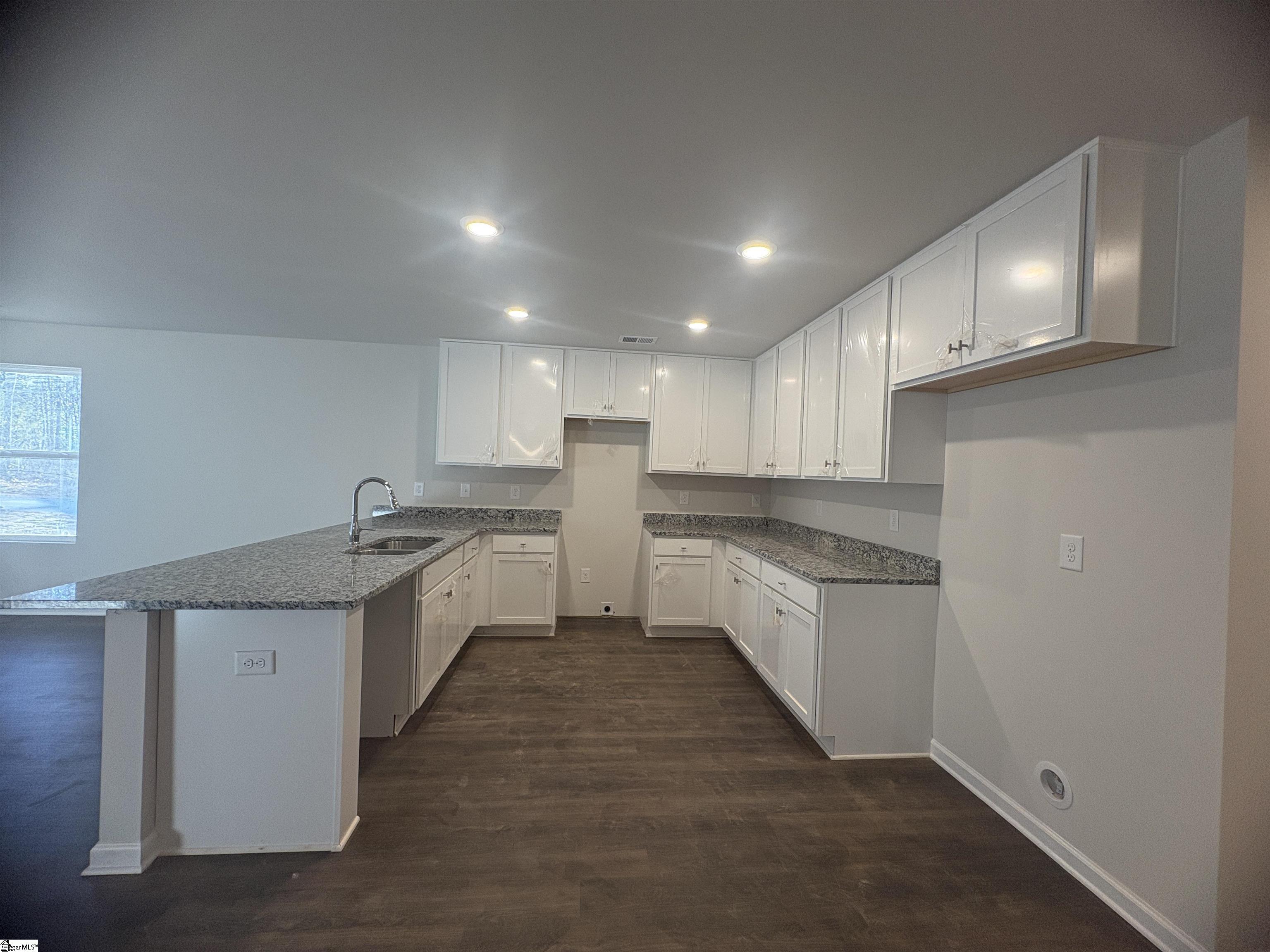 796 Powers Road Laurens, SC 29360 - Photo 2 of 18