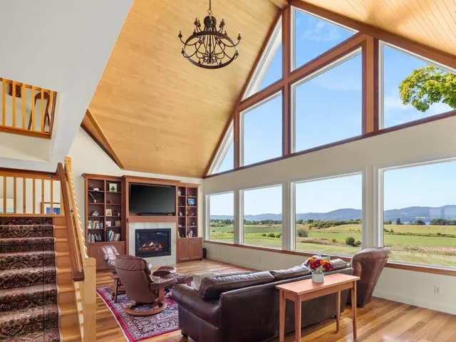 $1,499,000 | 2493 Lake Street, Addison, VT 05491