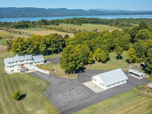 $1,499,000 | 2493 Lake Street, Addison, VT 05491
