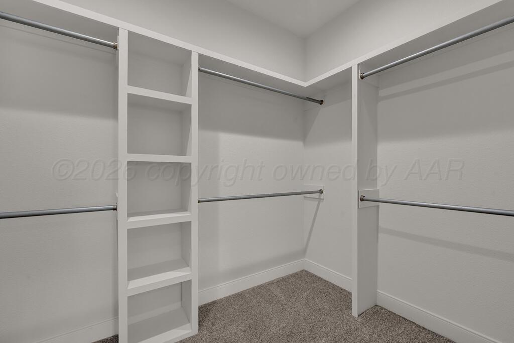 400 Desert Quail Road Canyon, TX 79015 - Photo 17 of 31 master closet